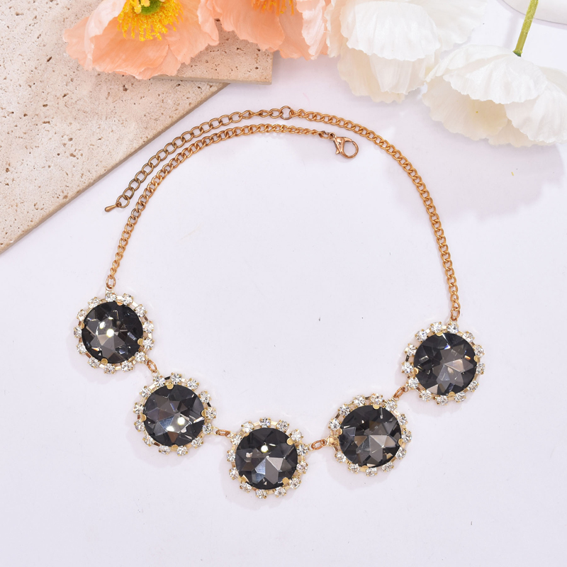 Women Vintage Diamond Inlay Ne - Vintage Fashion Vogue ulasan dan harga