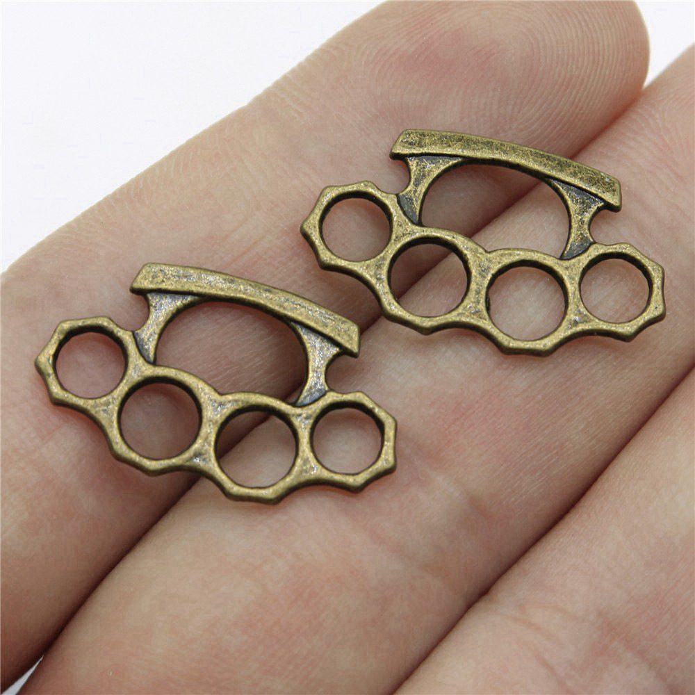 Fighting War Charms Pendant Ch - Vintage Fashion Stuff ulasan dan harga